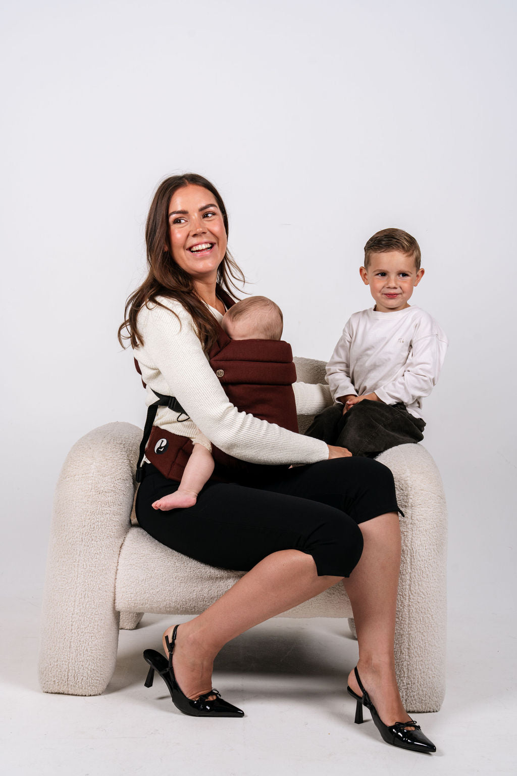 Lumbaya Baby Carrier Beige: een combinatie van stijl, comfort en gebruiksgemak