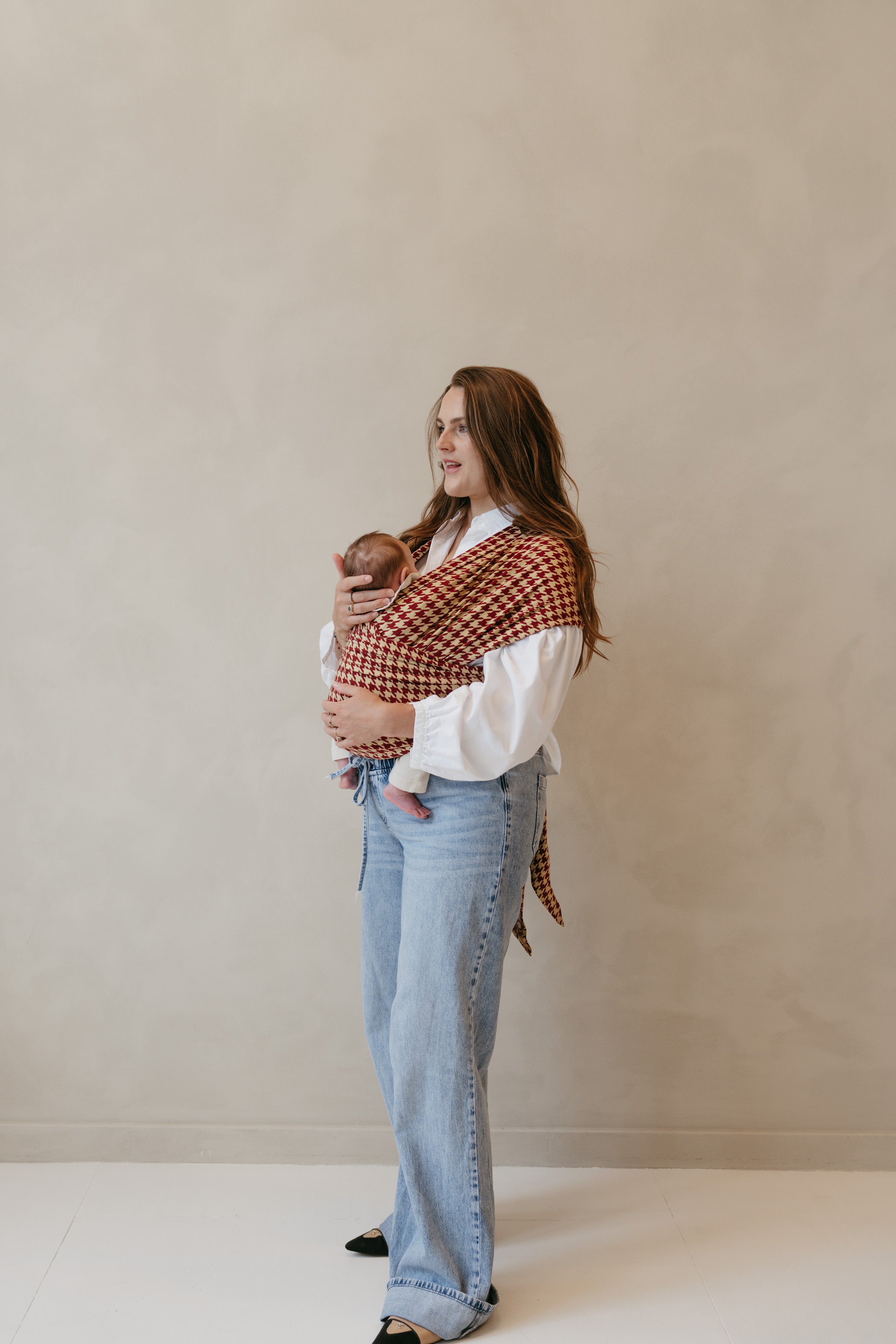 Draagdoek Newborn & Baby - Houndstooth Burgundy Beige