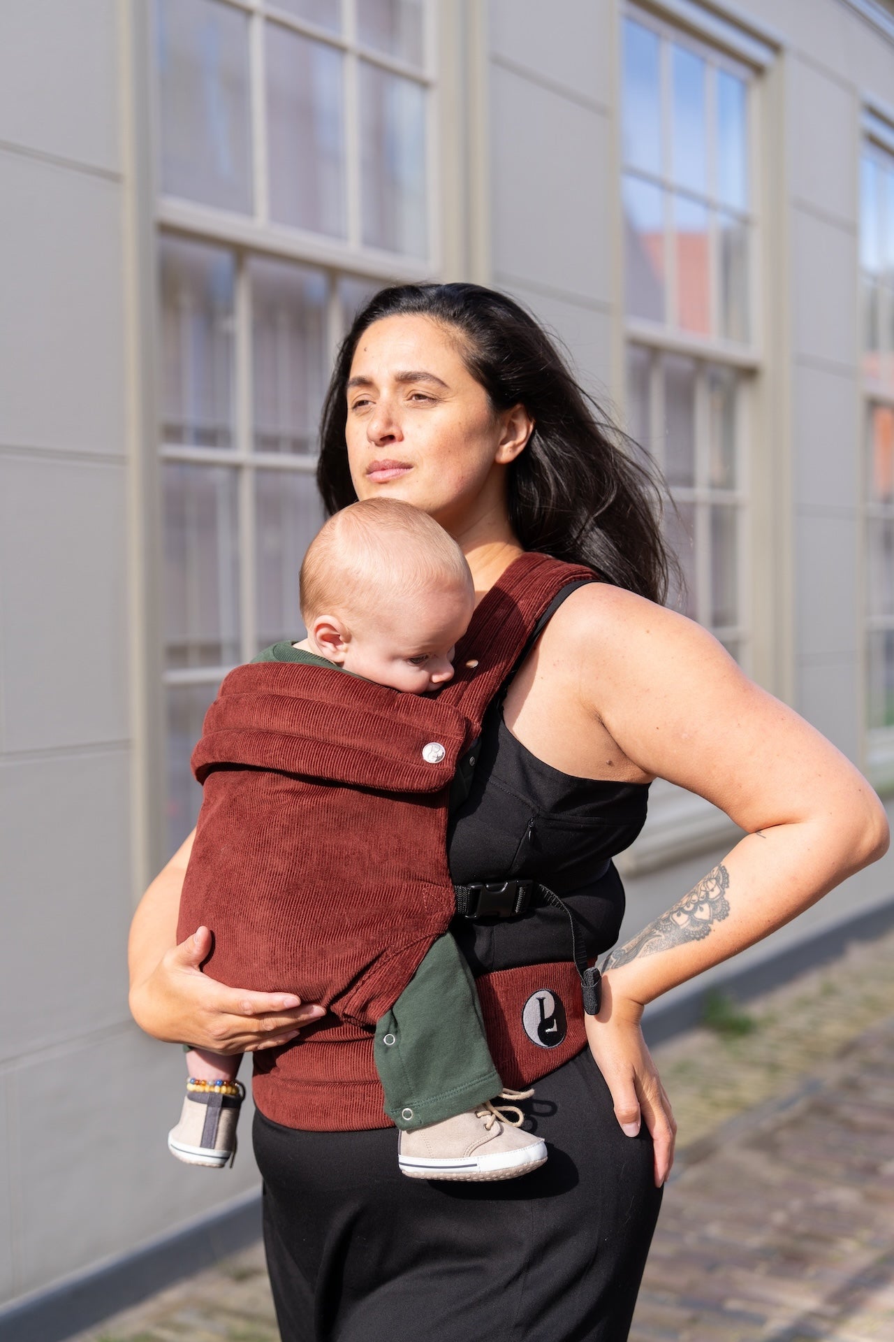 Draagzak baby - Corduroy Maroon