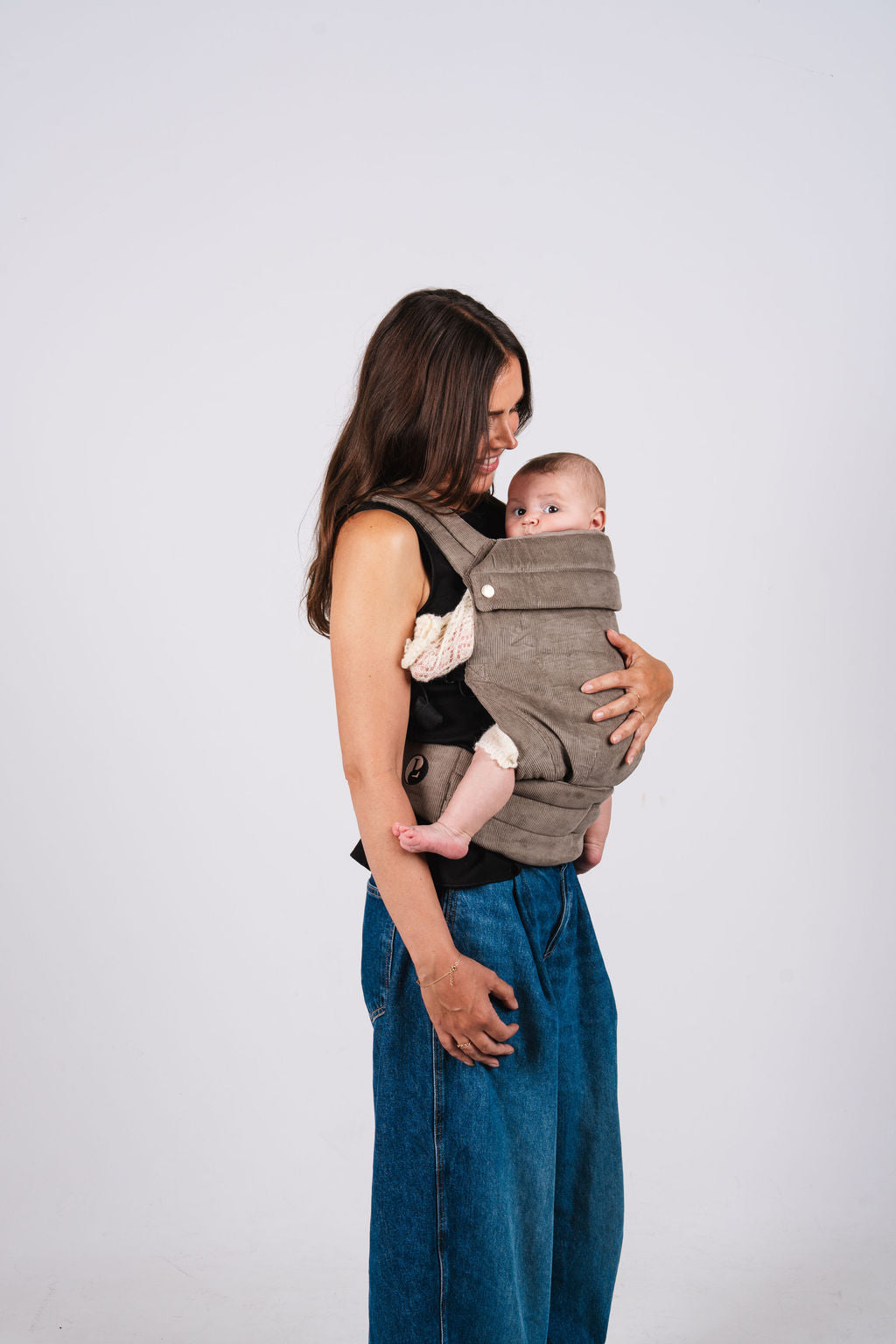 Babytrage – Cord Taupe